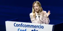 Meloni a Confcommercio: "Con Piano casa possiamo rigenerare le citt&agrave;. Negozi presidio territoriale"