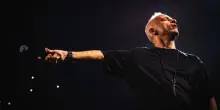 Eros Ramazzotti conquista San Siro, ospiti Giorgia, Max Pezzali ed Elisa
