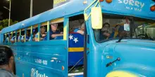 Mondiali 2026, Cura&ccedil;ao stupisce ancora: dopo le convocazioni in radio c'&egrave; il bus vintage