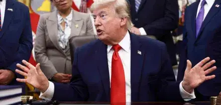 Trump: abbiamo vinto la guerra da soli, G7 irrilevante. Teheran: "Intesa non ancora finalizzata"