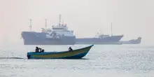 Ghalibaf: "L'Iran ha vinto la guerra". Washington invita i suoi cittadini a lasciare la Regione