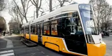 Chat tra dipendenti Atm Milano con immagini telecamere dei mezzi: commenti sessisti