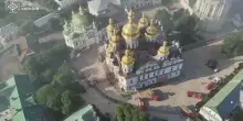 Le immagini aeree del monastero di Pechersk Lavra, colpito nella notte dai raid russi sull'Ucraina