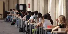 Maturit&agrave;, oggi la seconda prova: latino al classico, matematica allo scientifico