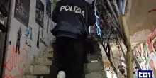 Sabotaggi alle ferrovie: sette anarchici arrestati all'alba dalla polizia