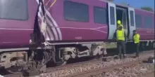 Scontro tra due treni a nord di Londra, le prime immagini