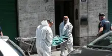 Madre e figlia trovate morte in casa a Torino, ipotesi omicidio-suicidio