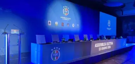 Figc al voto: &egrave; duello tra Malag&ograve; e Abete per la presidenza