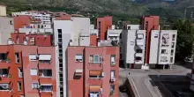 Sorelline ritrovate: il drone in volo sopra all'appartamento di Formia dove erano nascoste