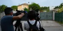 Francia, due bimbi di 2 e 4 anni trovati morti nell&rsquo;auto parcheggiata in garage