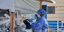 Ebola continua a uccidere nell'est del Congo, 304 vittime e 1.115 casi