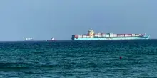Media dell'Iran: stabilita una linea di comunicazione diretta tra Washington e Teheran su Hormuz