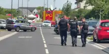 Incidente aereo vicino a Nancy, le immagini dell'area: morti 10 paracadutisti e il pilota