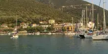 Incidente in barca, turista italiana muore in Grecia. Era in vacanza sull'isola di Lefkada