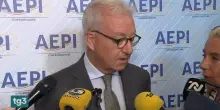 Legge elettorale e 'corsa' per il Quirinale, muro opposizioni