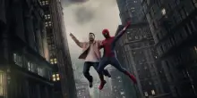 Spider-Man incontra Messi: il campione argentino vola tra i grattacieli nel teaser del nuovo film