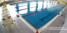 L'esplosione mentre le persone nuotano: il video dell'attacco a Zaporizhzhia