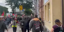 Tre giornalisti di Apollo News sono stati cacciati da una manifestazione di Antifa a Erfurt