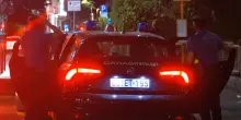 Ragazzo ferito gravemente in un parco, tre fermi