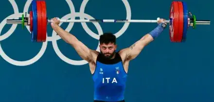 Stupro di gruppo, l'olimpionico Pizzolato condannato a 5 anni e 4 mesi per violenza su una 27enne
