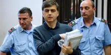 Valter Lavitola aggredito in carcere a Rebibbia: sarebbe stato schiaffeggiato da alcuni detenuti