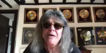 Suzi Quatro ricorda l'amica Bonnie Tyler: il pubblico la porter&agrave; sempre nel cuore