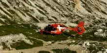 Muore in un incidente con il parapendio in Alto Adige, illeso il passeggero