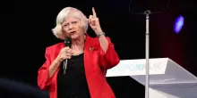 Regno Unito, omicidio dell'ex parlamentare Ann Widdecombe: arrestato un 26enne britannico