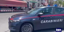 Uccide fratello nel Catanese: vittima inseguita e colpita con una mannaia