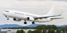 Disastro sfiorato a Luton: il Boeing 737 decolla quasi a fine pista