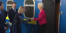 L'arrivo di Ursula von der Leyen a Kiev per discutere di adesione e riarmo