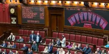 Legge elettorale, alla Camera via libera con 217 s&igrave; e 152 no. Lo "Stabilicum" ora passa al Senato