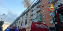 Incendio in stabile a Milano, trovati corpi di una donna e un uomo