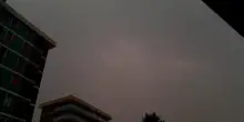 Maltempo: tempesta con fulmini e grandine su Milano