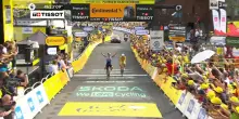 Tour de France: Del Toro attacca, Evenepoel risponde e vince davanti a Pogacar