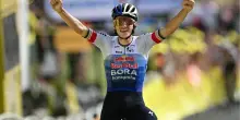Tour de France: Evenepoel vince la 15&ordf; tappa, Vingegaard, clavicola fratturata e cosa finita