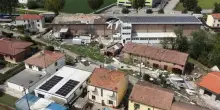 Violenta grandinata nel Ferrarese: i tetti scoperchiati e i danni visti dal drone