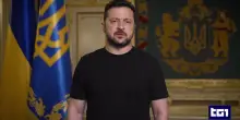 Zelensky licenzia il capo dell'esercito Syrskyi, al suo posto il "pompiere del fronte" Drapatyi