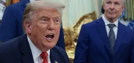Usa, lanciati raid in Iran. Trump: "La finiremo molto presto"