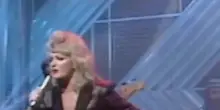 Addio alla cantante Bonnie Tyler: "Total Eclipse of the Heart" il brano del 1983 che la rese celebre