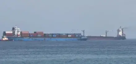 Pasdaran: Usa accettino richieste o Hormuz resta chiuso. Nyt: guerra prosciuga le scorte di missili