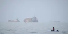 Usa: possibile &ldquo;oggi o domani&rdquo; un accordo sulla riapertura dello stretto di Hormuz. Cala il petrolio