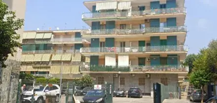 Due cadaveri trovati in casa nel Napoletano, sarebbero zia e nipote