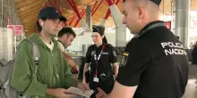 Controlli agli aeroporti spagnoli, i viaggiatori italiani: "Tutto liscio" - Video