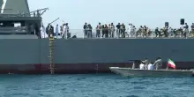 Oman, colloqui con Iran su Hormuz sono positivi