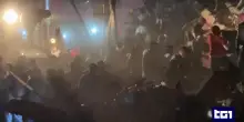 Colombia, volontari e Vigili del fuoco scavano, fianco a fianco, alla ricerca di dispersi