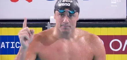 Europei di nuoto, 100 rana: doppietta azzurra, Martinenghi oro e Cerasuolo bronzo