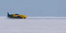 A 650 all'ora nel deserto dello Utah: nuovo record di velocit&agrave; per un'auto a idrogeno