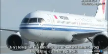 Cina, primo volo commerciale internazionale per il C919, il video