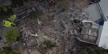 Un drone riprende la distruzione a Cali, in Colombia, dopo il  terremoto